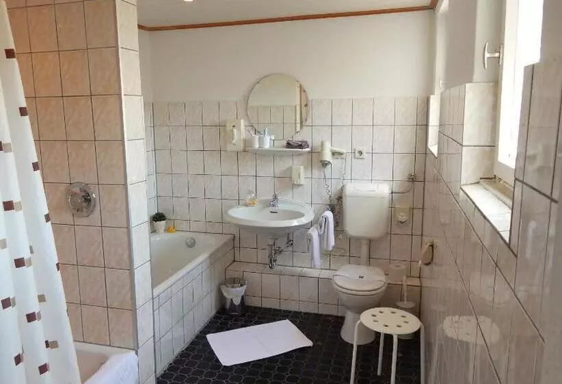 スタンダードルーム, Landhaus Lindenbusch