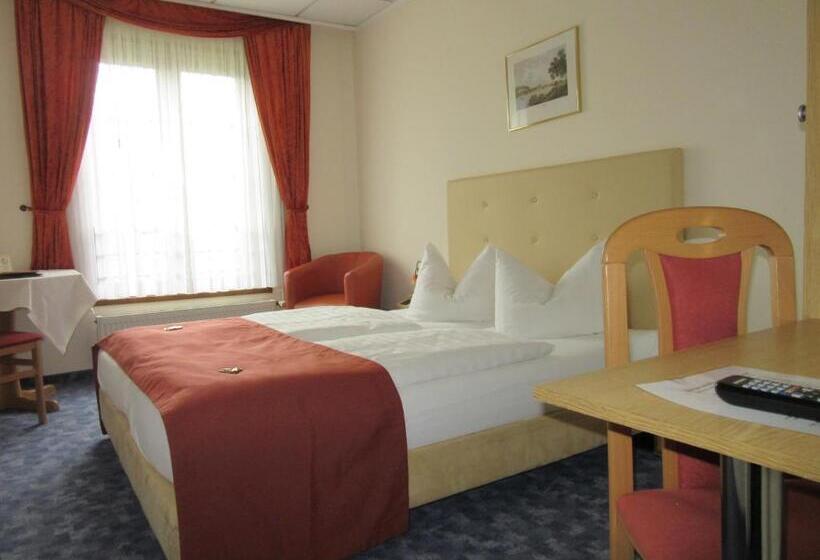 Номер Стандарт, Lindenhof