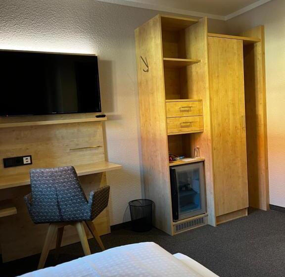 标准单人间, Maucksches Gut