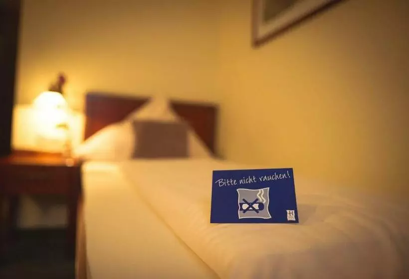 Standard Single Room, Restaurant 1735