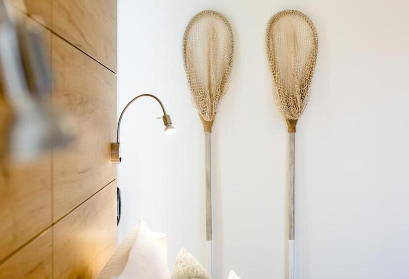 标准间, Restaurant Zwergschlösschen