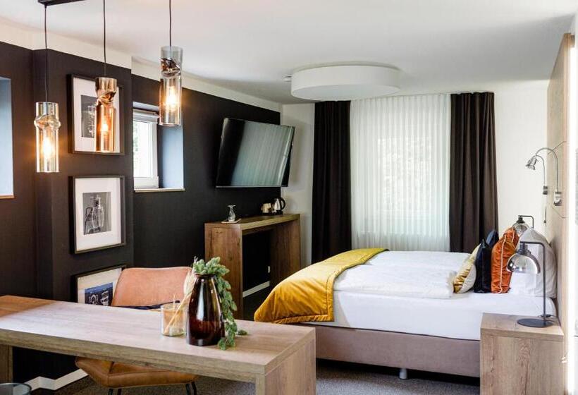 家庭套房, Restaurant Zwergschlösschen