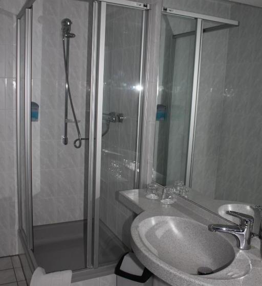 غرفة بريميوم فردية, Roemerstein