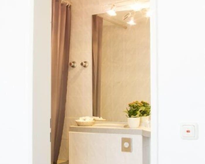 غرفة بريميوم فردية, Roemerstein