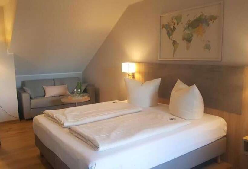 Номер Superior, Senator