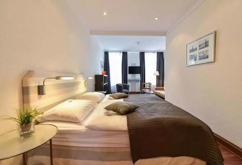 スタンダードルーム, Stadt Hotel Iserlohn