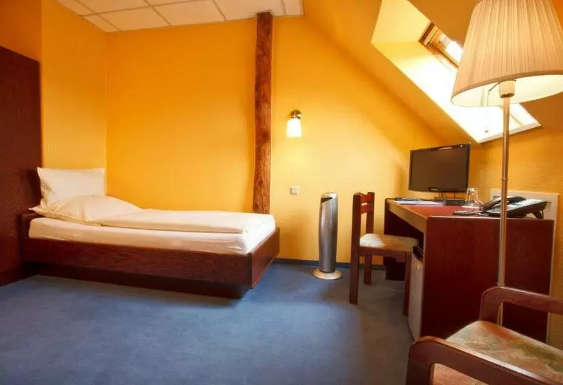 Standard Yhden Hengen Huone, Landhotel Zum Pottkuchen