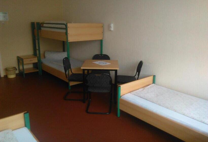 غرفة قياسية رباعية حمام مشترك, Internationales Gästehaus