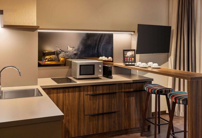 Люкс, Amedia Hotel & Suites Leipzig, Trademark Collection By Wyndham
