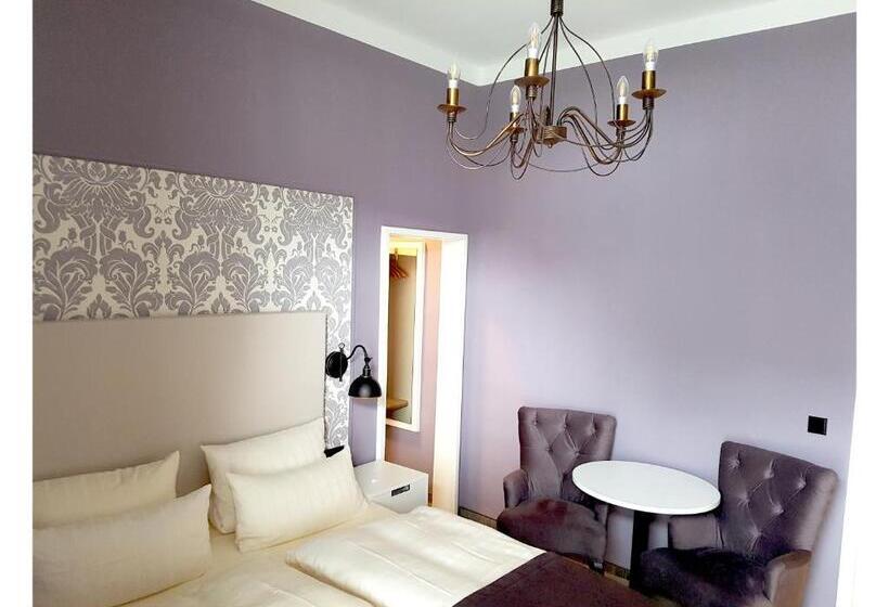 Номер Стандарт, Schloß Hotel Petry