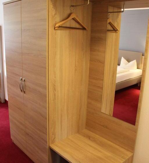 Номер Стандарт, Stadthotel Garni Smutje