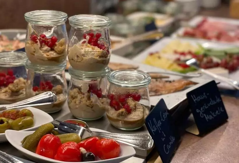 スタンダードシングルルーム, Stadthotel Garni Smutje