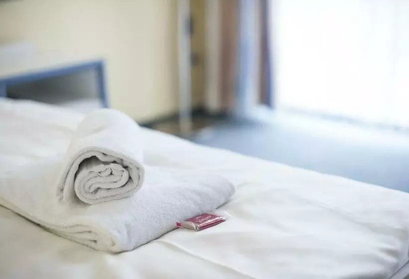 スタンダードシングルルーム, Stargaze Forum Hotel Düsseldorf Hilden