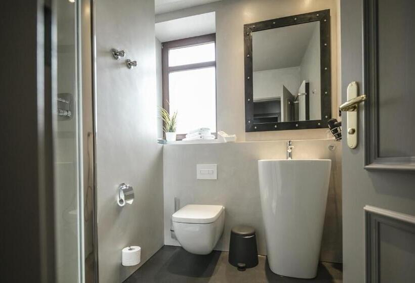 חדר סטנדרט יחיד, Alexxanders Hotel & Boardinghouse, Restaurant