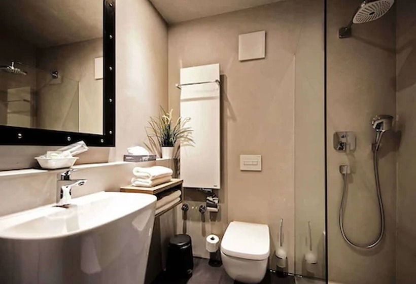 חדר סטנדרט, Alexxanders Hotel & Boardinghouse, Restaurant