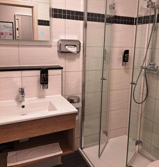 スタンダードシングルルーム, Altes Badehaus