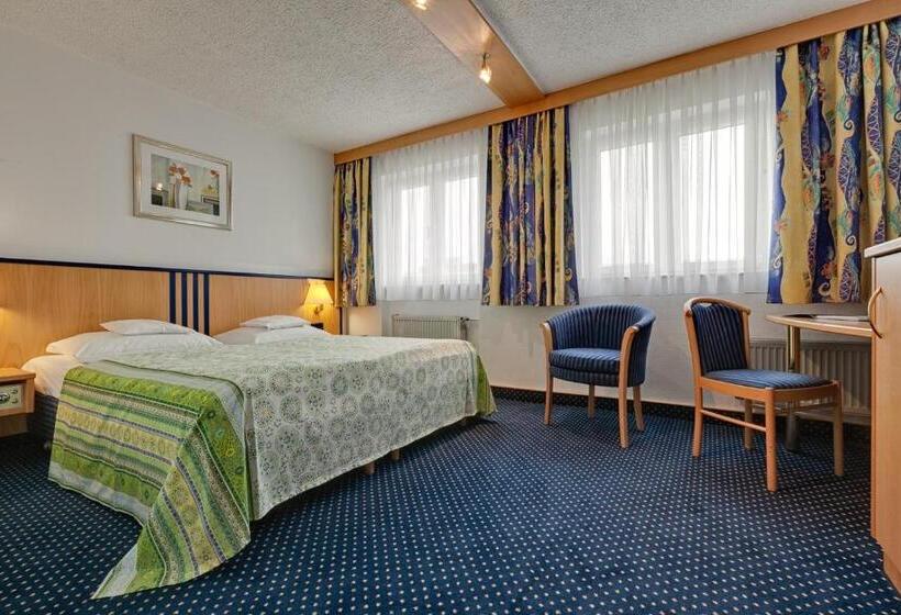 스탠다드 룸, Am Feuersee