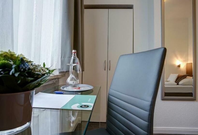 חדר סטנדרט יחיד, Atlanta