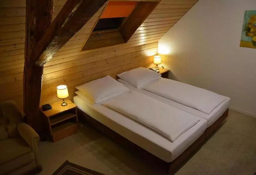 Deluxe-huone Parveke, Badischer Hof
