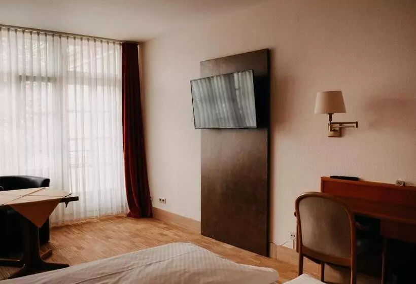 Deluxe-huone Parveke, Badischer Hof