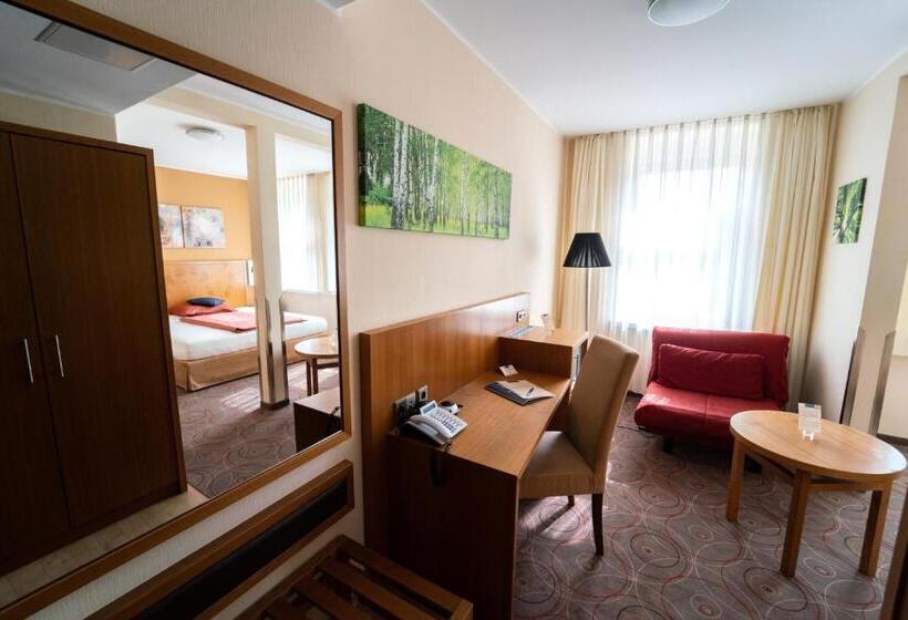 غرفة كومفورت, Blauer Engel