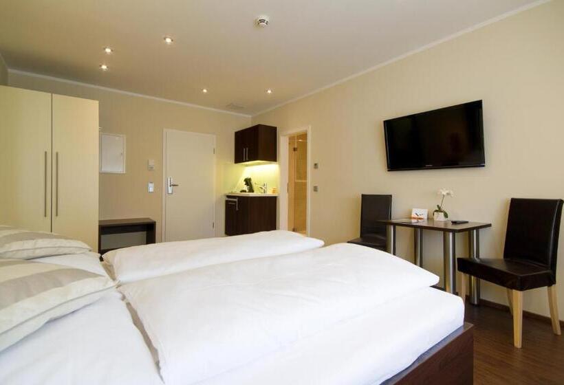 스탠다드 스튜디오, Boardinghouse Mannheim