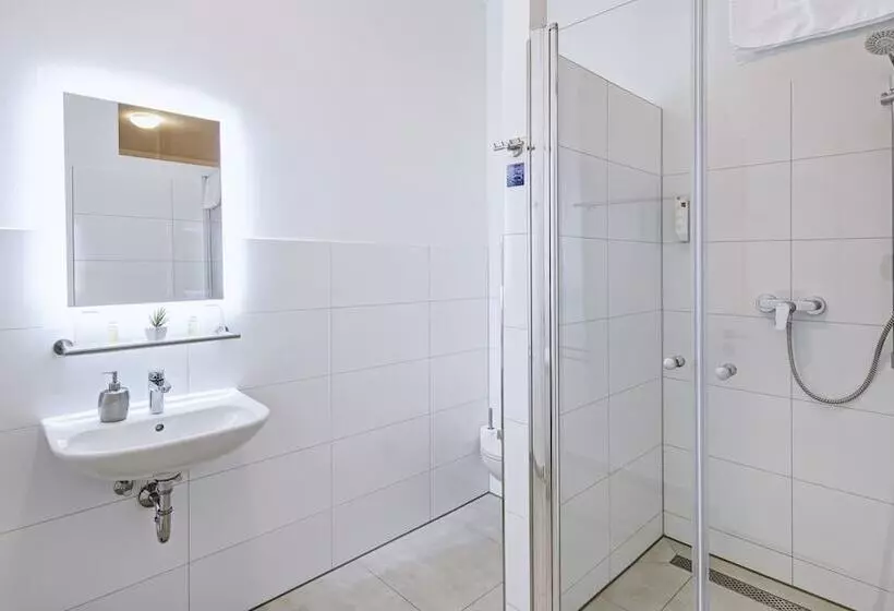 コンフォートルーム, Boutique Hotel Kronenstuben