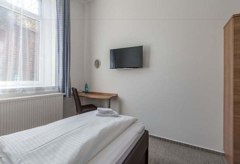 스탠다드 싱글 룸, Boutique Hotel Kronenstuben