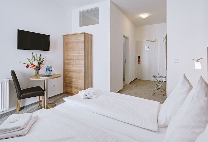 스탠다드 룸, Boutique Hotel Kronenstuben