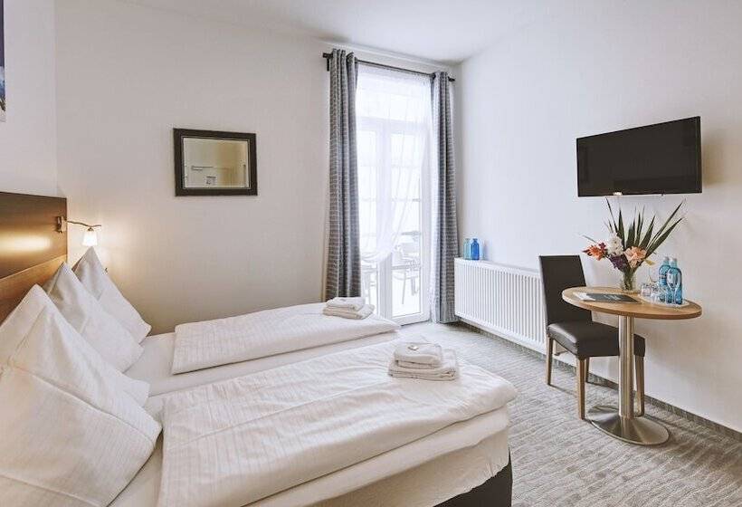 스탠다드 룸, Boutique Hotel Kronenstuben