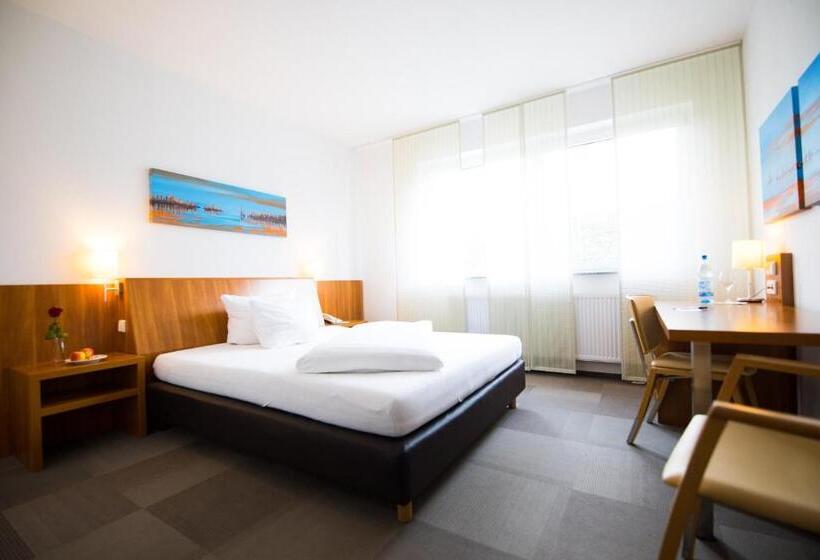 스탠다드 싱글 룸, Darstein