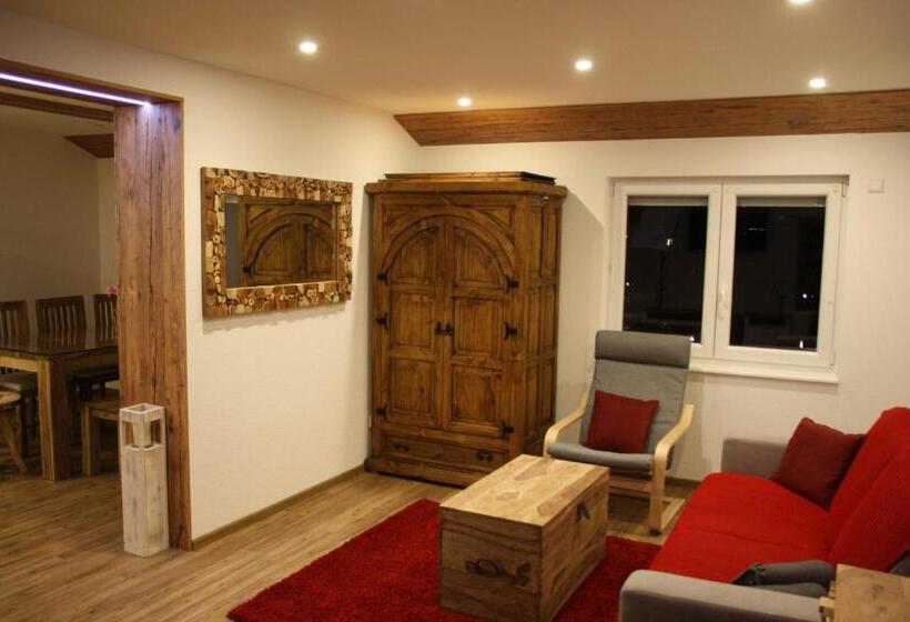 スイート（家族用）, Ferienwohnungen Rebstock