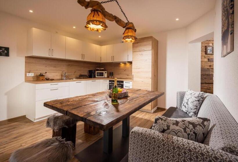 ３ベッドルームアパートメント, Ferienwohnungen Rebstock