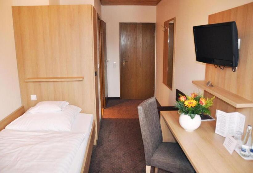 标准单人间, Fortuna