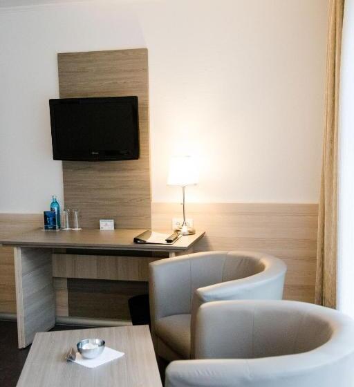 Номер Стандарт, Friesen