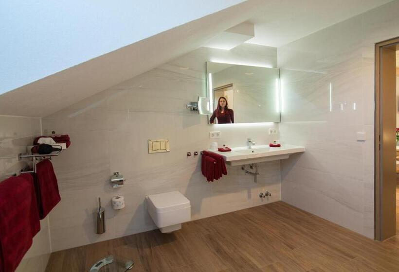 4인용 스탠다드 룸, Garni Jagerhof