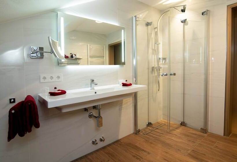 4인용 스탠다드 룸, Garni Jagerhof