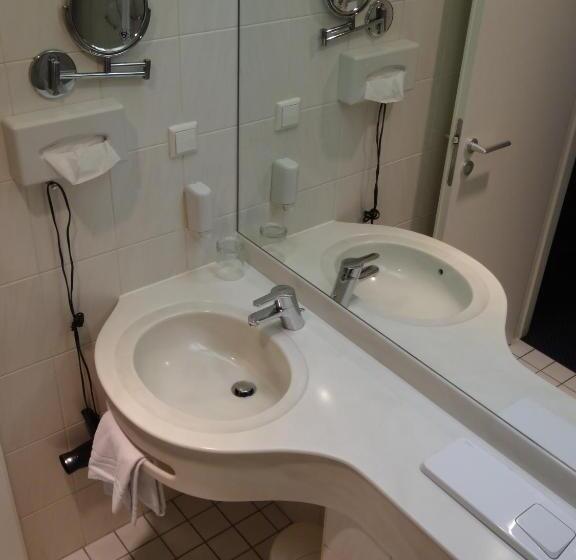 חדר סטנדרט יחיד, Germania