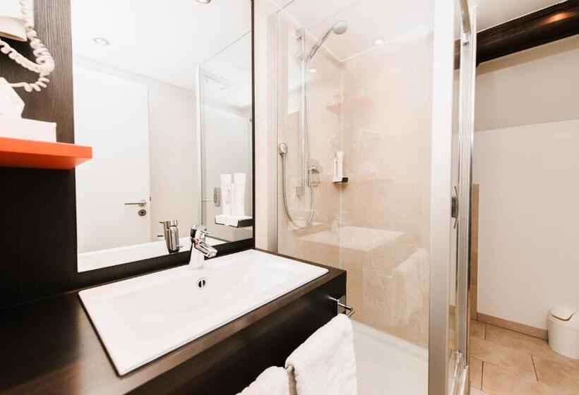 غرفة سوبيريور, & Restaurant Ochsen Merklingen