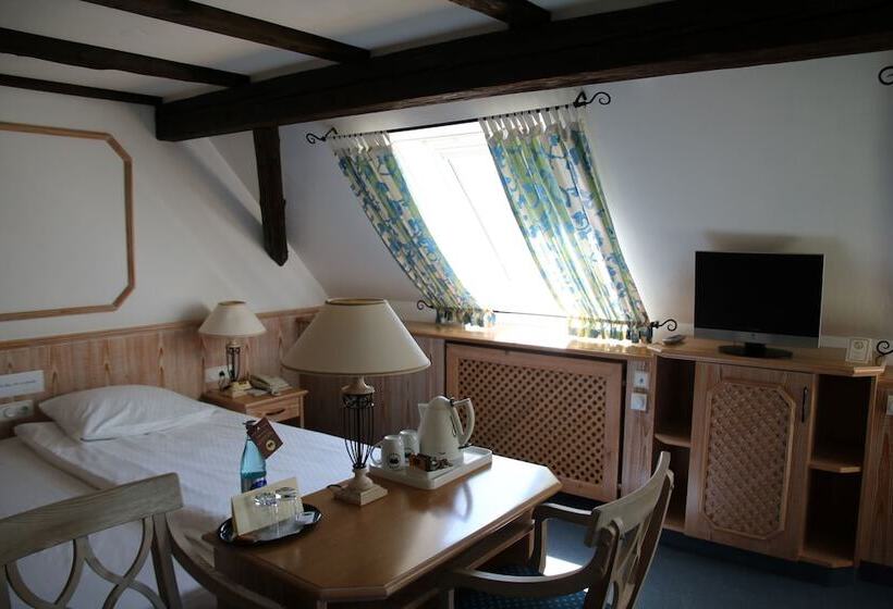 غرفة سوبيريور, & Restaurant Ochsen Merklingen