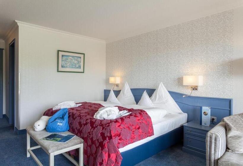 غرفة سوبيريور, Pabst