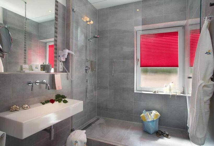 غرفة سوبيريور فردية, Pabst