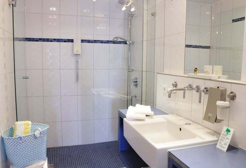 غرفة سوبيريور فردية, Pabst