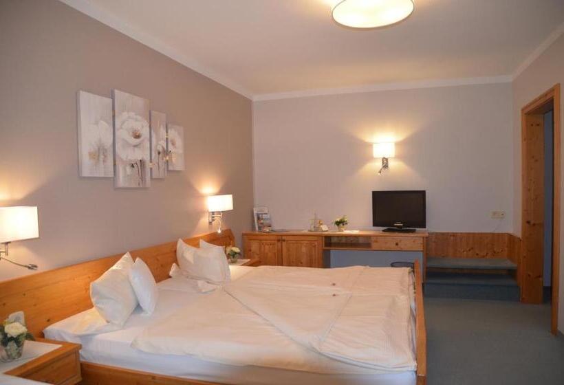 Номер Комфорт, Pension Breig Garni