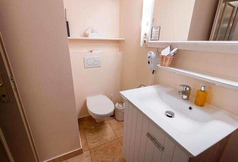 غرفة قياسية, Restaurant Burg Hornberg