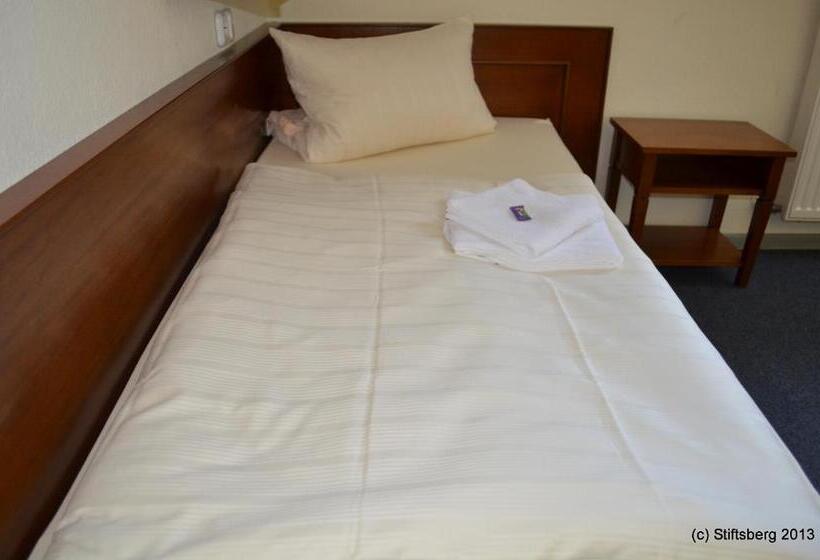 스탠다드 룸, Stiftsberg Bildungs Und Freizeitzentrum
