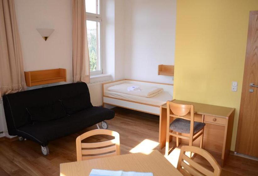 4인용 스탠다드 룸, Stiftsberg Bildungs Und Freizeitzentrum