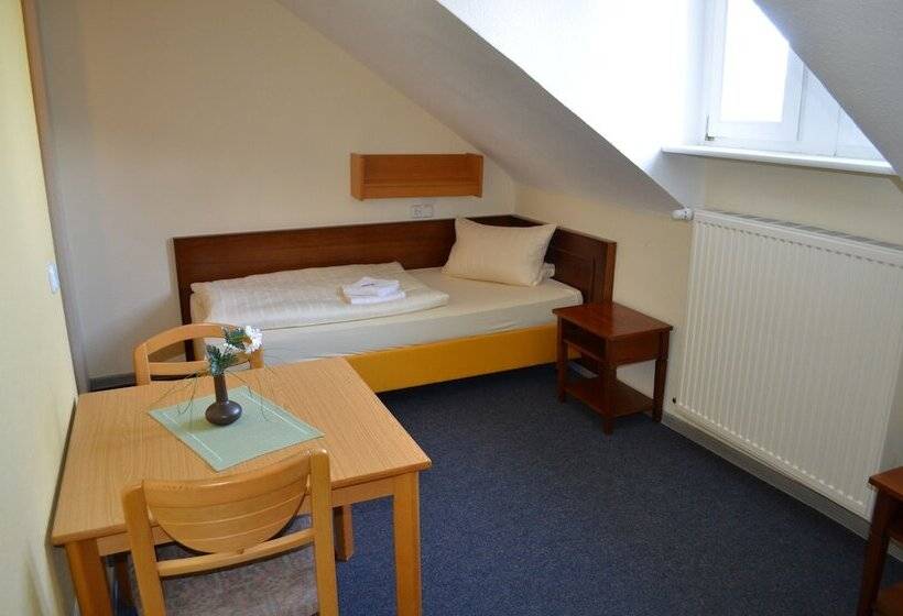 스탠다드 룸, Stiftsberg Bildungs Und Freizeitzentrum