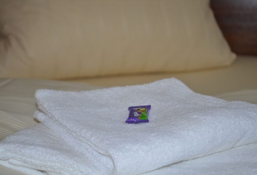 스탠다드 트리플 룸, Stiftsberg Bildungs Und Freizeitzentrum