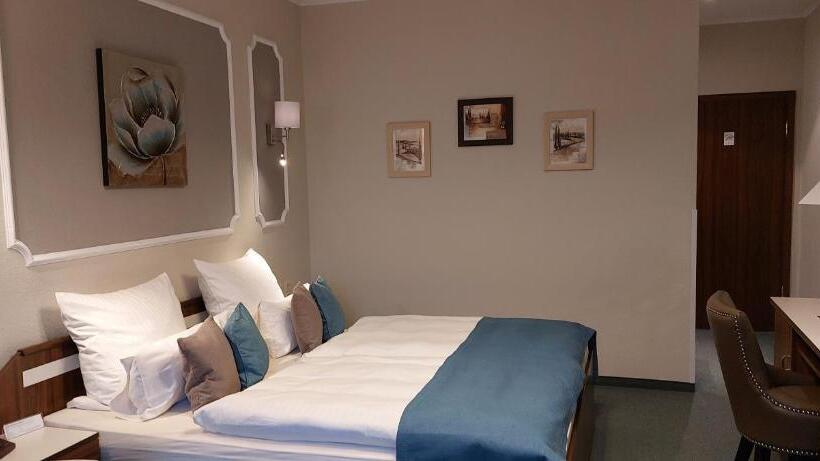 スタンダードルーム, Weiße Taube